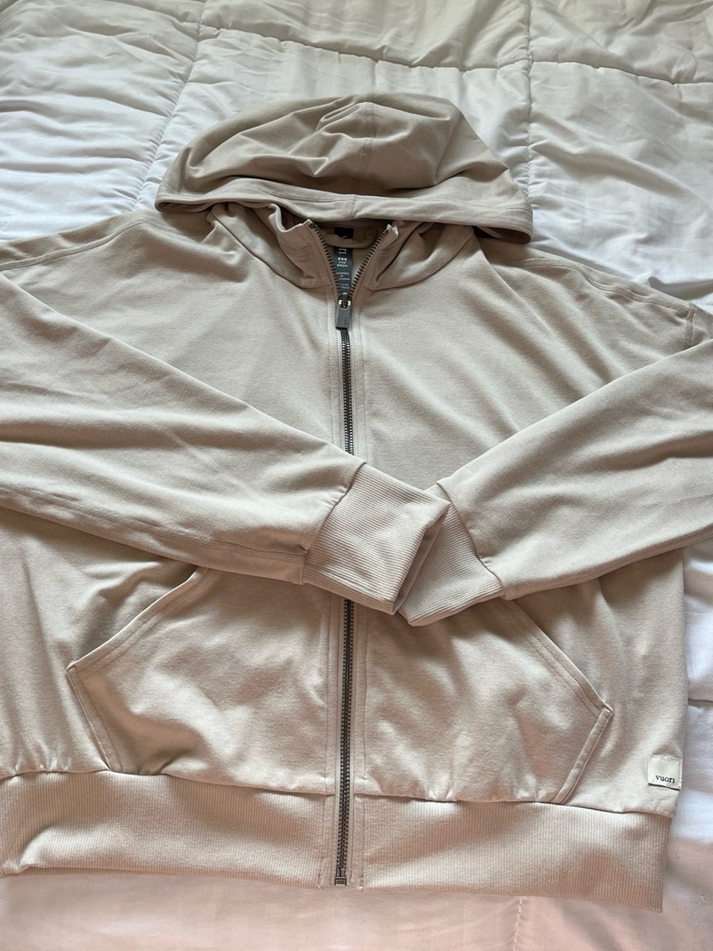 VUORI halo modern full zip hoodie in Ecru Heather